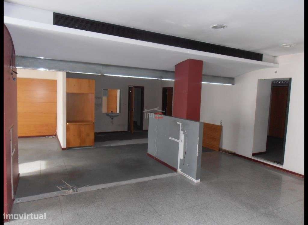 Arrenda Loja antigo banco BIC - Grande imagem: 5/11