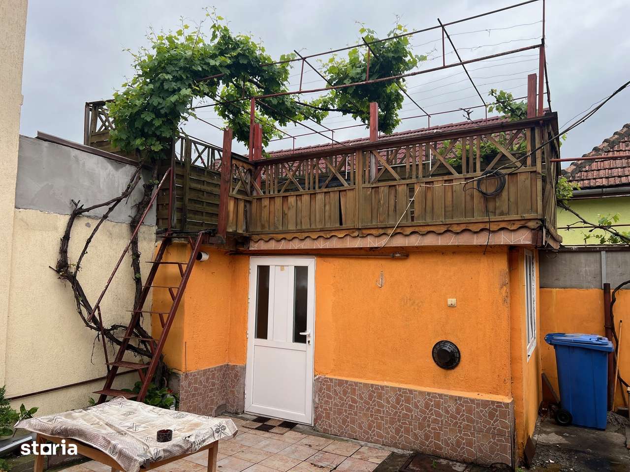 Casa individuala, in cartierul Lazaret cu bucatarie de vara si terasa-14