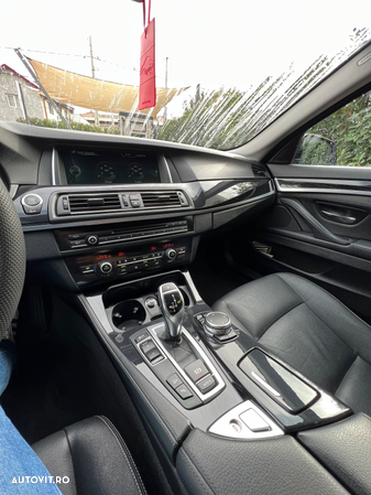 BMW Seria 5 525d xDrive Aut. Luxury Line - 21
