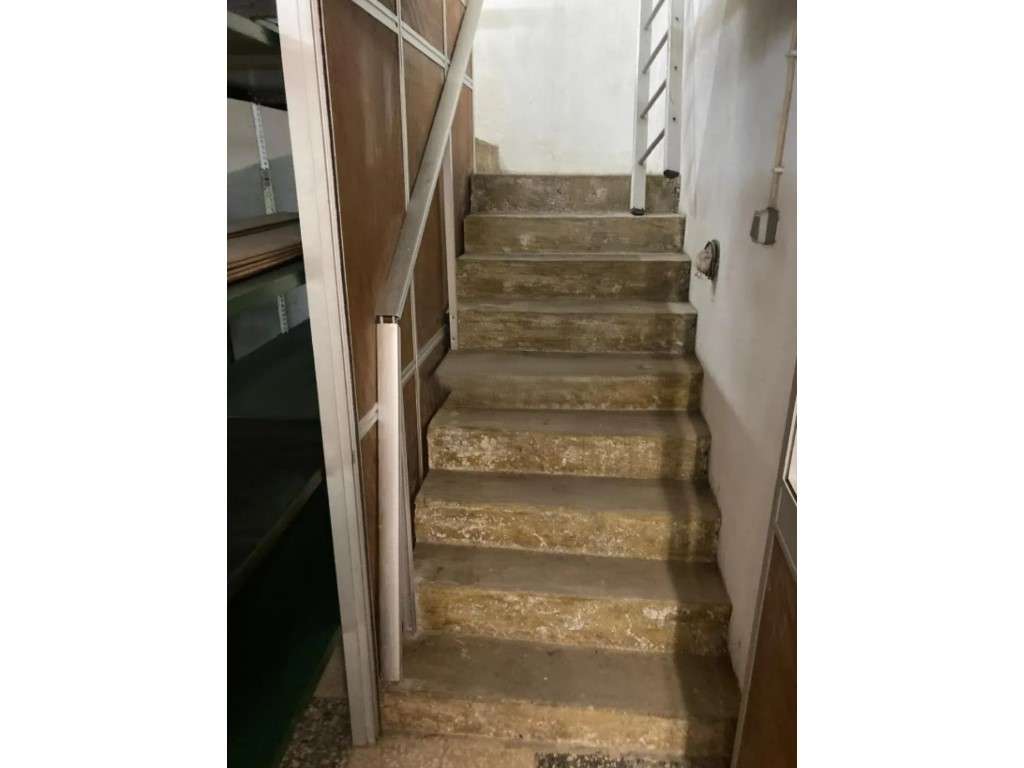 Armazém à venda na Ramada, Odivelas - Grande imagem: 4/8