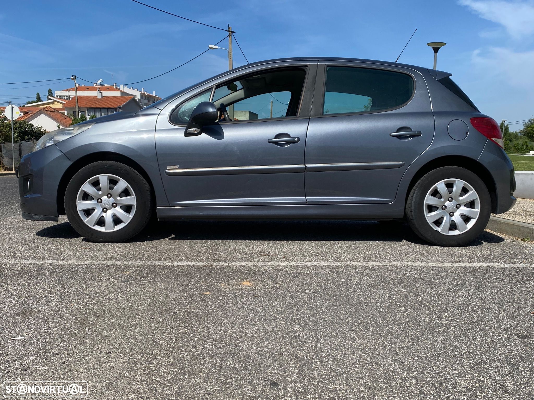 Peugeot 207 1.6 HDi 99g - 1