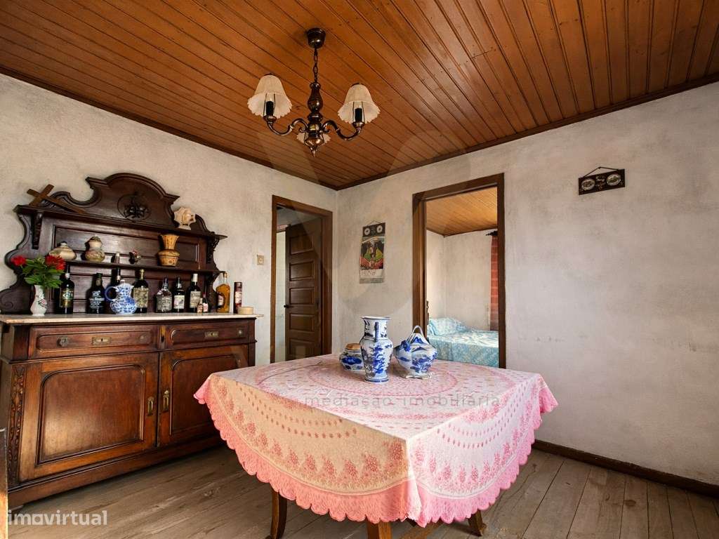Propriedade com Casa Antiga T3 para Restauro - Beiral do Lima-12