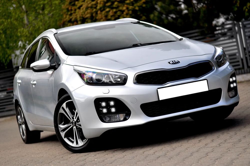 Kia Ceed II (2012-) 1.6 CRDi 136 ISG GT Line 2015