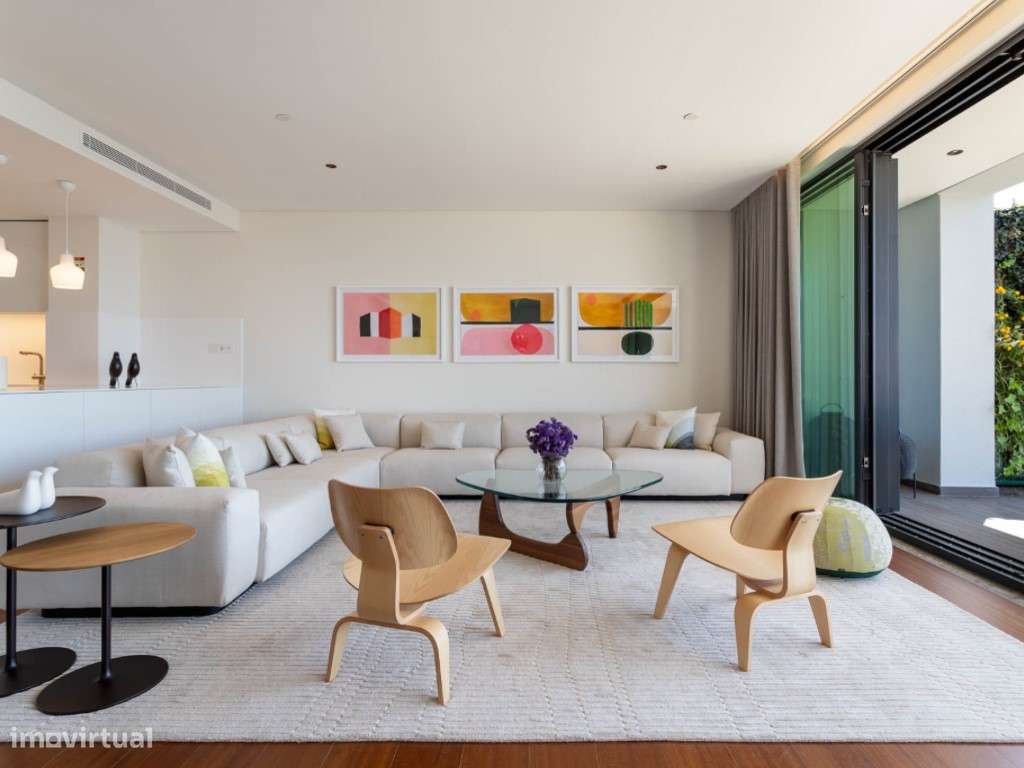 Penthouse T3+1 com varanda e vistas panorâmicas a minutos do rio Tejo - Grande imagem: 5/52