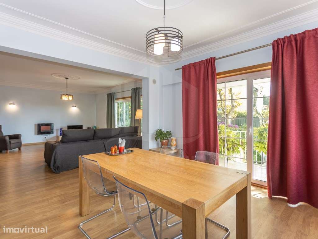 Moradia T6 em Paço de Arcos - Oeiras-13