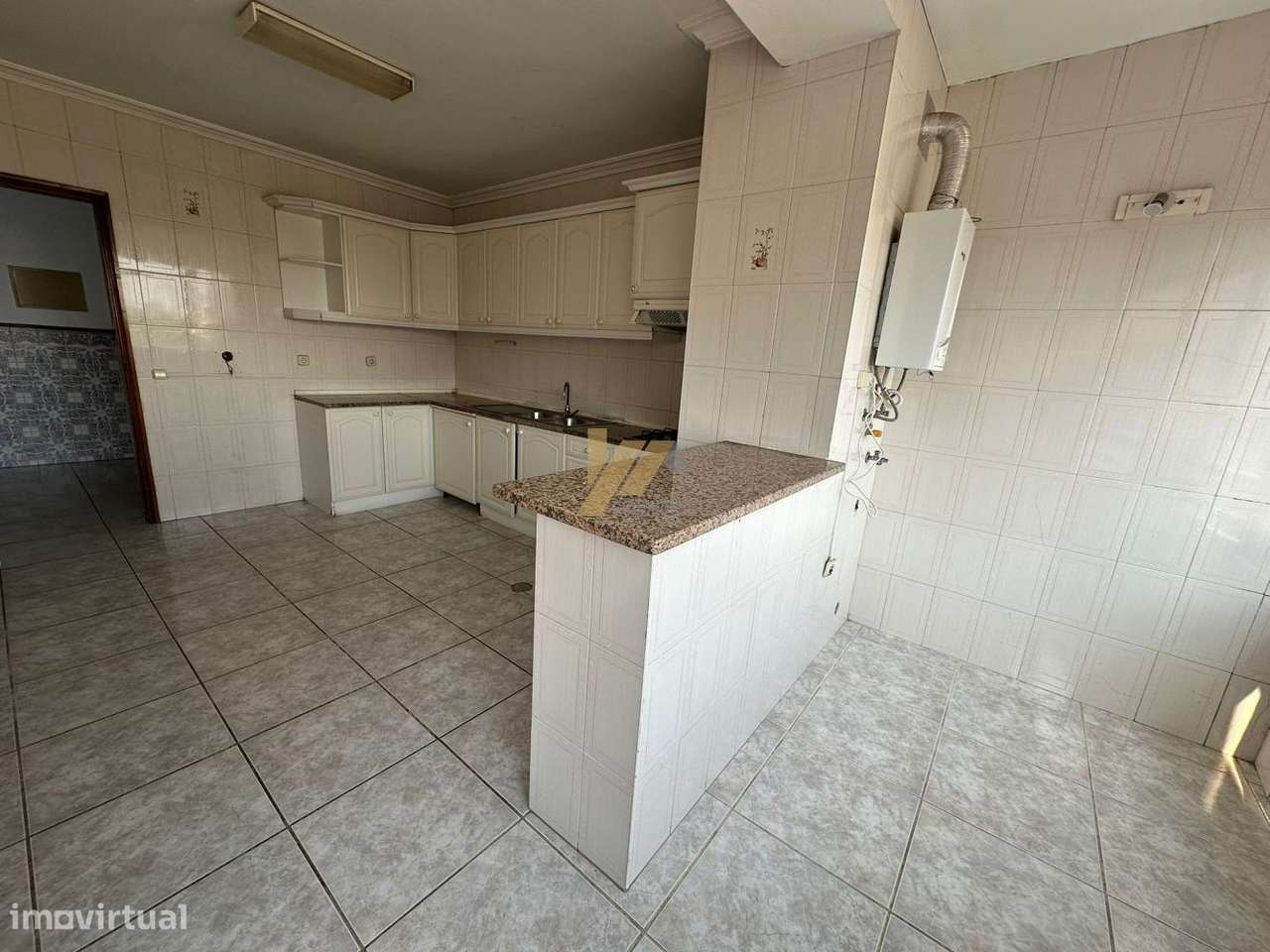 Apartamento T2 último andar - Grande imagem: 4/11