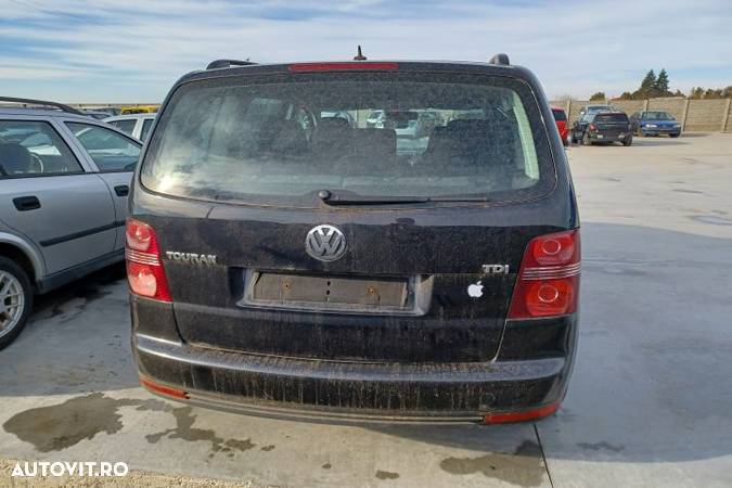 FURTUN Volkswagen VW Touran 1 (facelift)  [din 2006 pana  2010] seria Minivan 5-usi 1.9 TDI MT (105 - 5