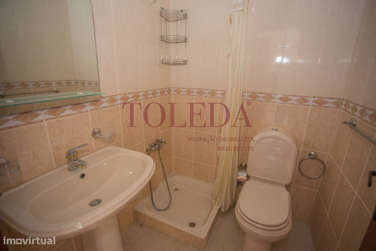 T3 com Lareira, Varanda, Boas áreas-26