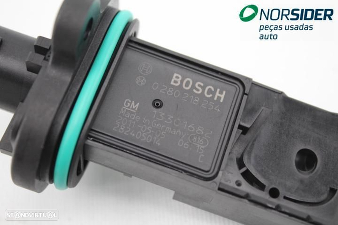 Medidor / sensor de massa de ar Opel Astra J 5P|09-12 - 6