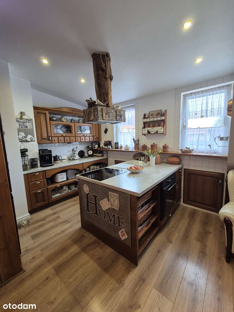 Wyjątkowe mieszkanie w sercu Ustki – 5 min. od plaży / 0% Prowizji-6