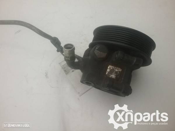 Bomba direcção assistida FORD TRANSIT Box (FA_ _) 2.4 TDE | 07.01 - 05.06 Usado... - 2