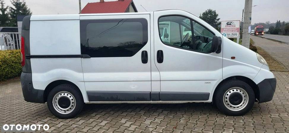 Opel Vivaro - 6