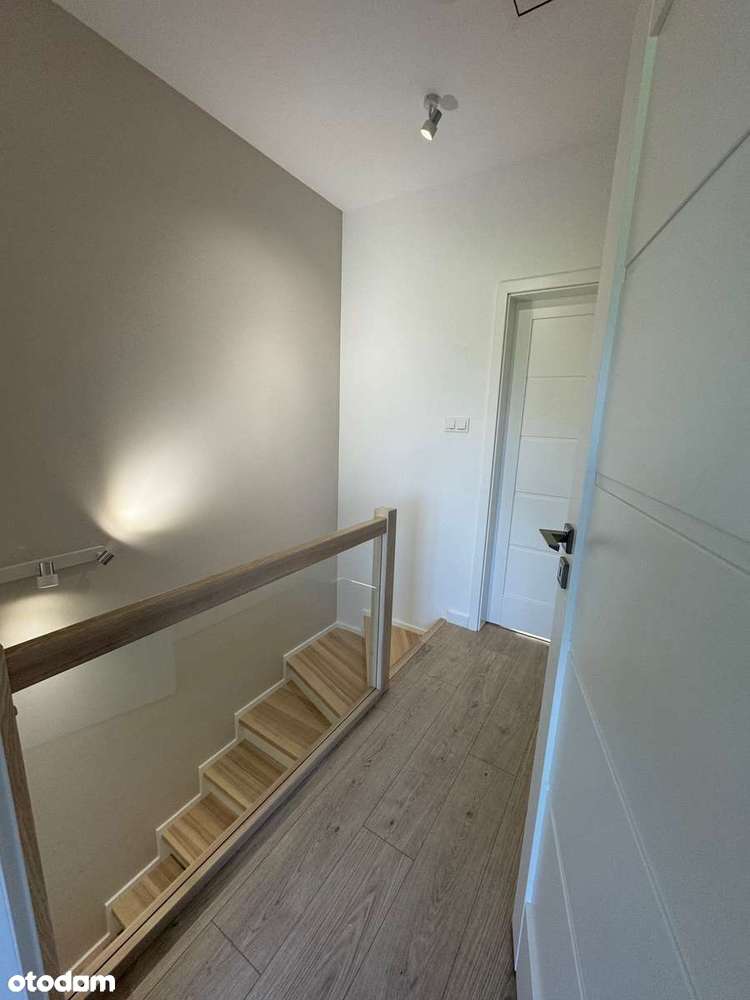 GOTOWY do zamieszkania  Domek pod Lasem, OGRÓDEK, 2 miejsca postojowe-11