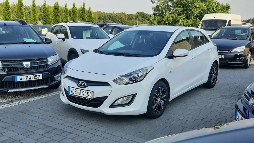 Hyundai i30 II (2012-2017) 1.4 CRDi Trend 2013