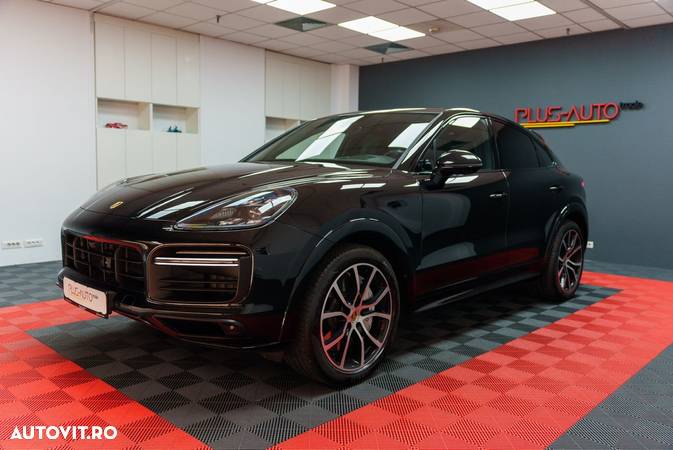 Porsche Cayenne Coupe Turbo - 3