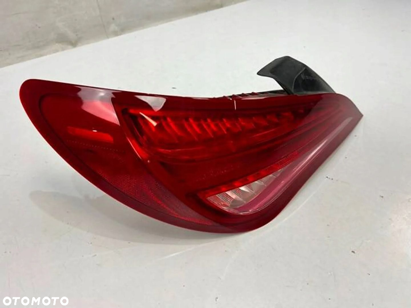 MERCEDES CLA W117 117 13-16 r. LEWA LAMPA TYŁ LED ORG. - 2