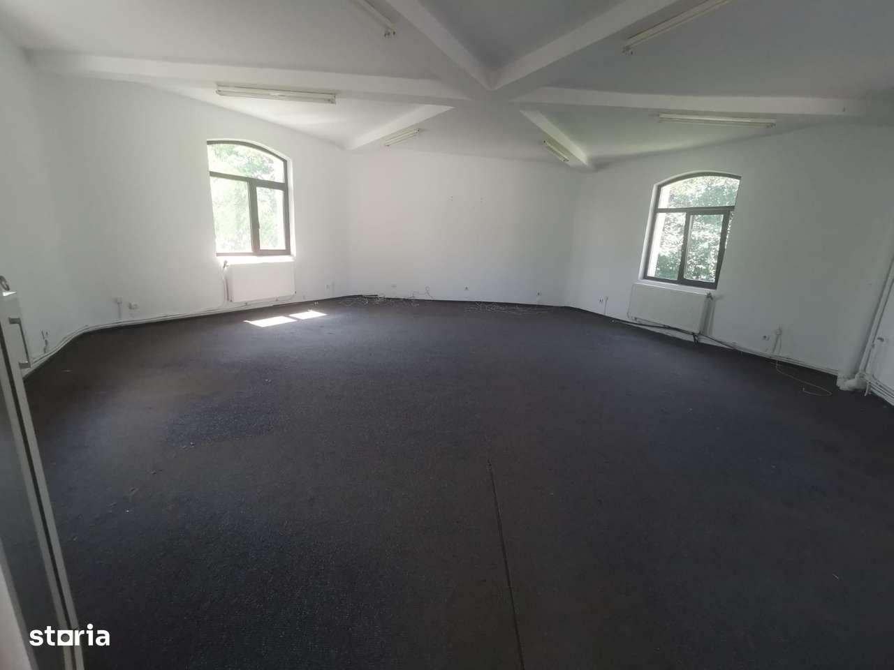 Cladire D+P+E zona Piata Mare - Imagine principală: 3/10