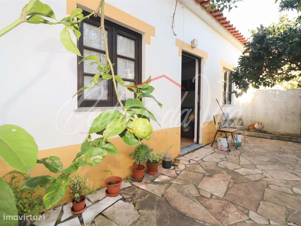 Excelente moradia T5 com anexo, quintal e garagem - Vila Nova de Mi...-16