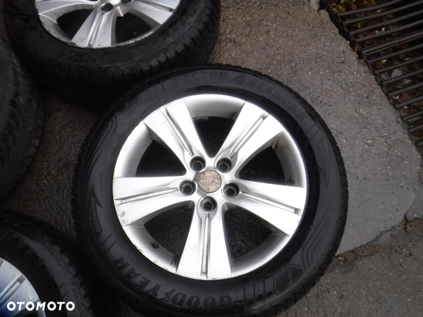 Kia Sportage alufelgi 17 5X114.3 opony zimowe goodyear 225/60/17 - 2