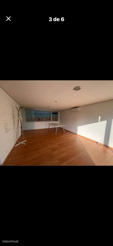 Imóvel comercial com ar condicionado e estacionamento - Grande imagem: 3/7