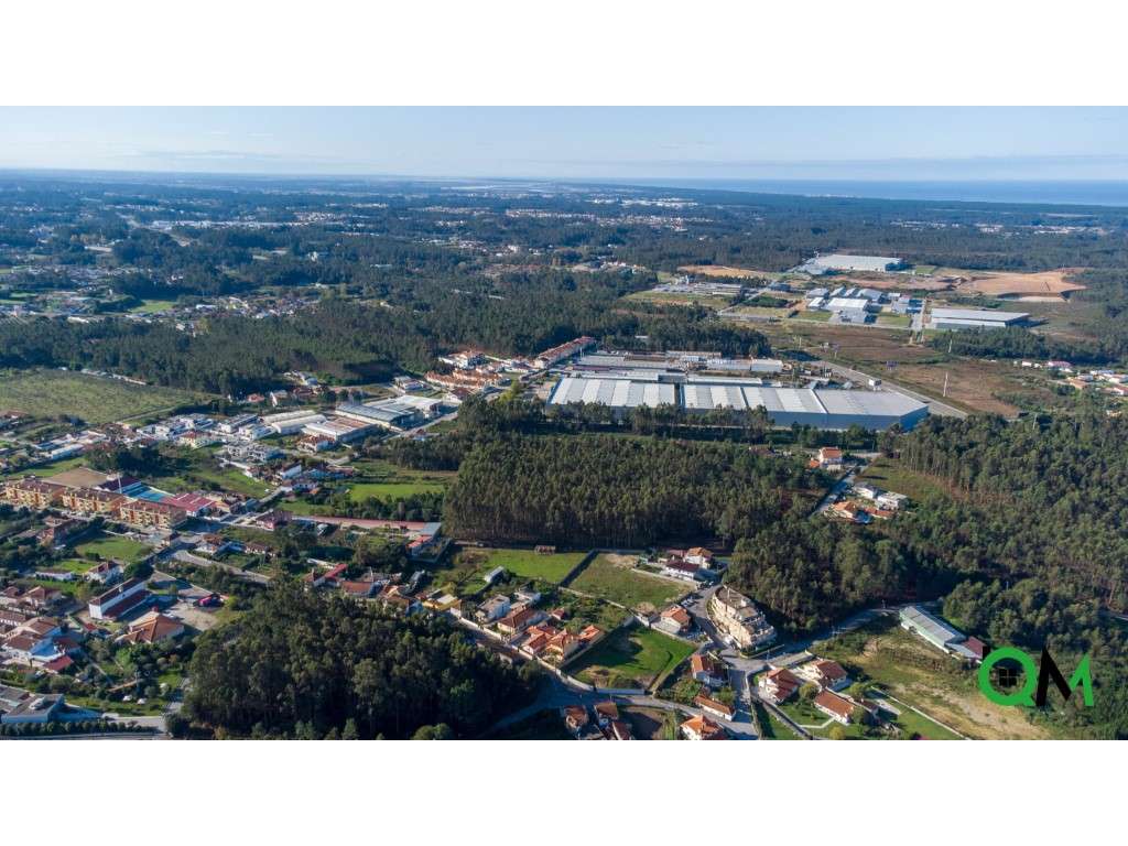 Terreno de 3200m² com projeto aprovado para moradia e anexos em São...-17