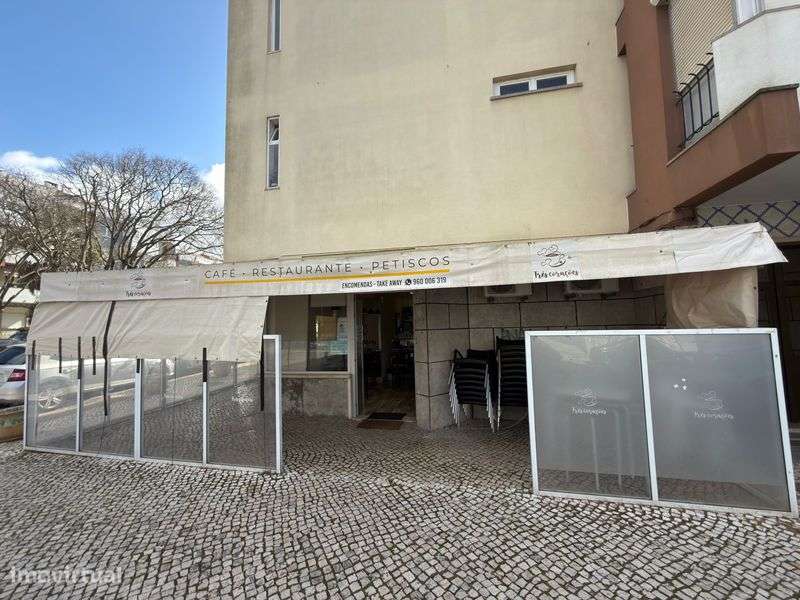 Trespasse de Café /Restaurante Equipado – Pronto a Trabalhar - Grande imagem: 5/12