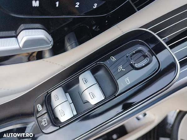 Mercedes-Benz S 500 4Matic 9G-TRONIC - 17