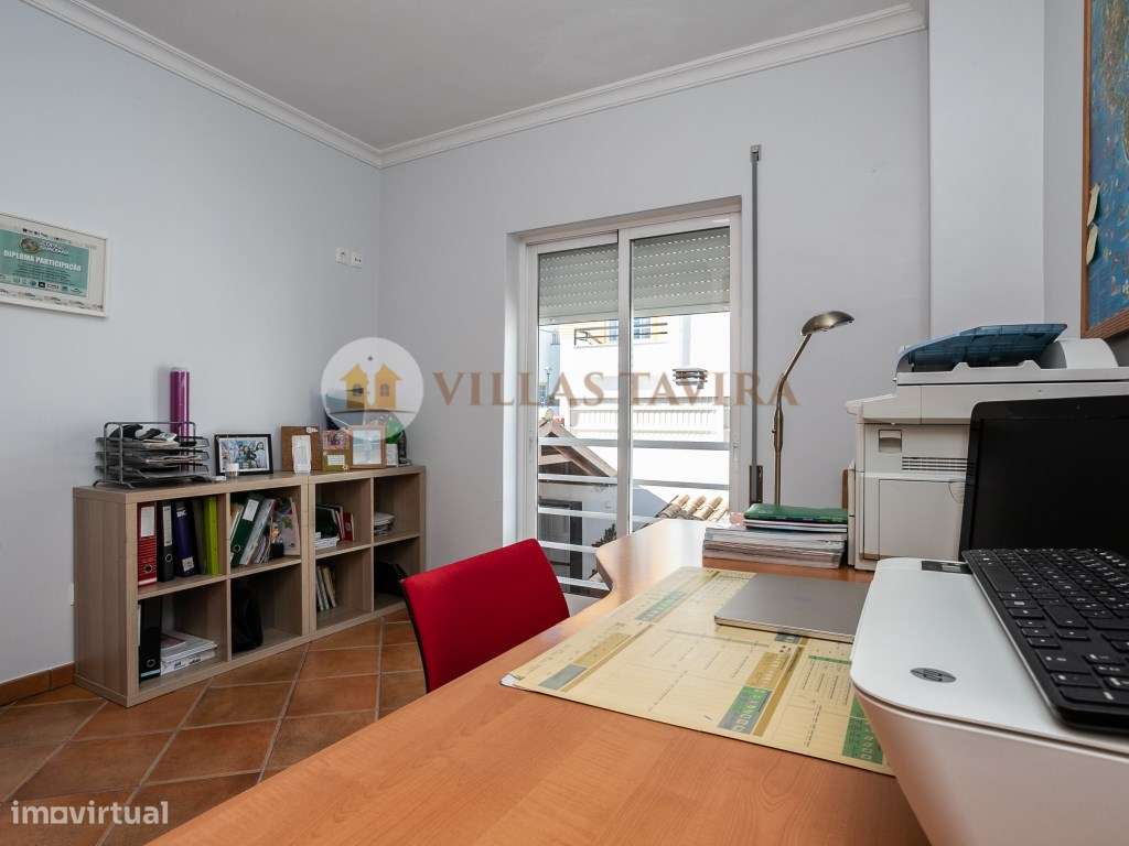 Moradia T4 - Com Vista Mar e Cidade - Topo- Urbanização Miramar-35