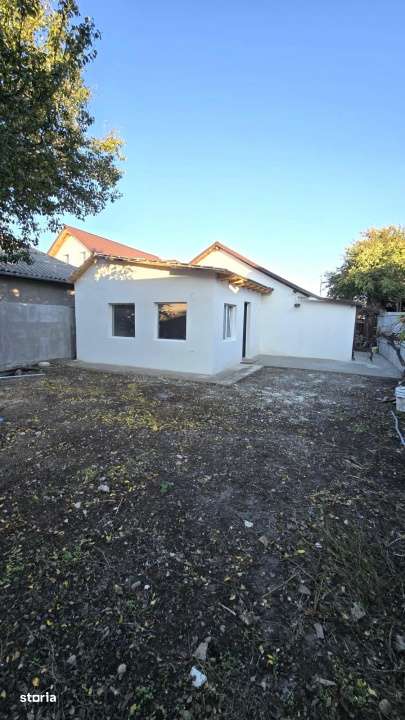 Casa 3 camere-Navodari-7