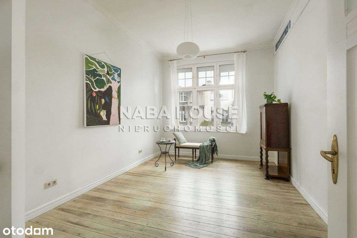 Słoneczny klimatyczny Apartament z dwoma balkonami-12