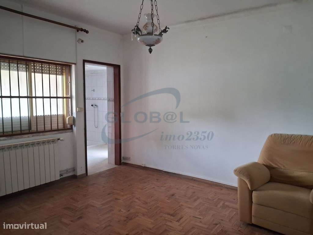 Exclusiva Propriedade em Alcanena | Duas Utilizações Independentes,...-7