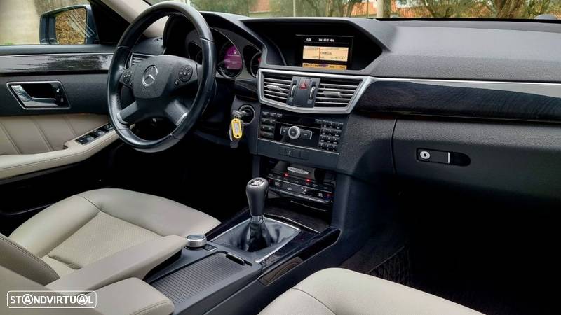 Mercedes-Benz E 220 CDI Avantgarde BlueEfficiency - 22