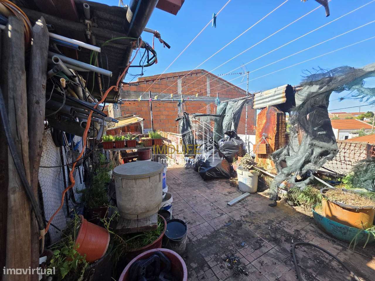 Moradia T2 com terraço-24