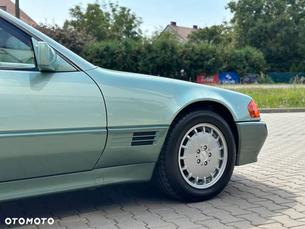 Mercedes-Benz SL 500 - 24