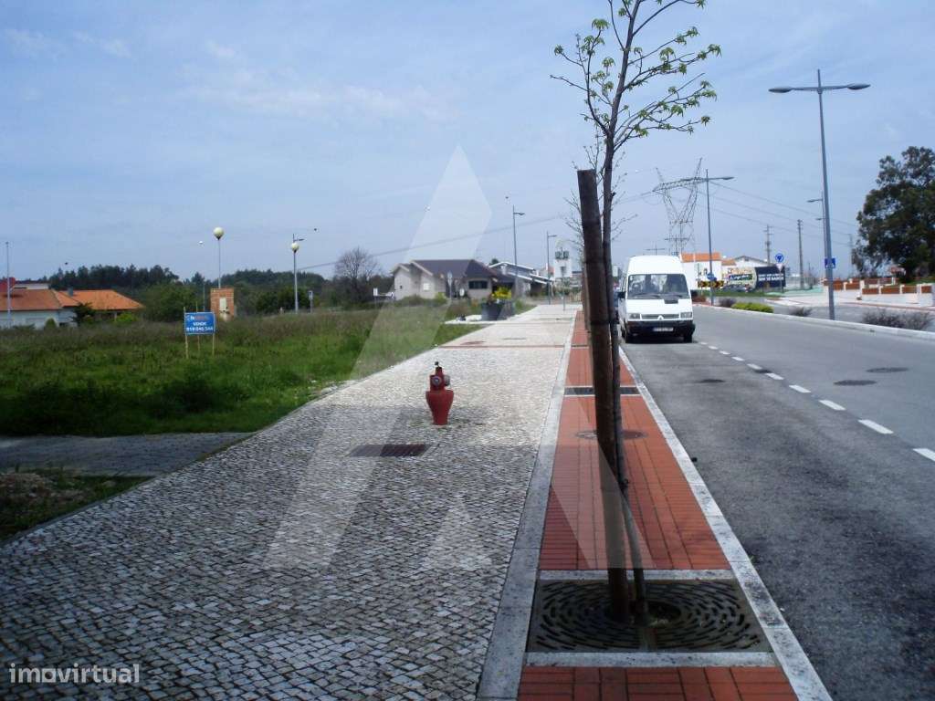 Terreno em Oliveirinha com viabilidade de construção - Grande imagem: 4/7