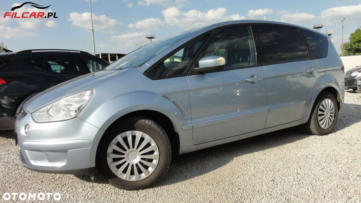 Ford S-Max - 19