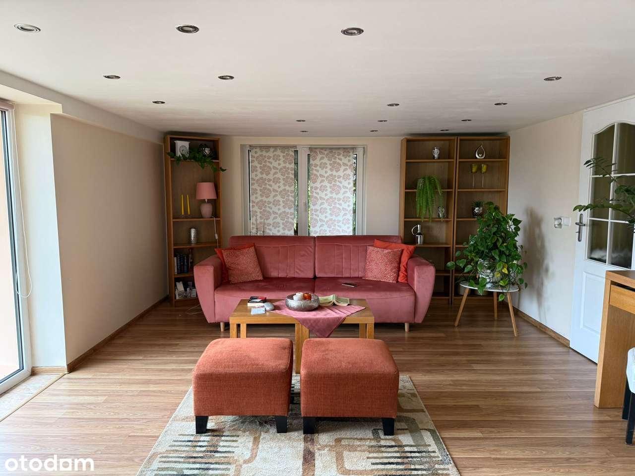 Dom marzeń na wzgórzu Kaplicówka w Skoczowie – prestiż, komfort !-12