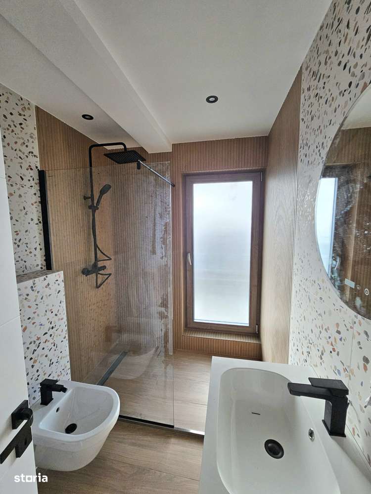 De vânzare locuință Modernă, stil MEDITERANEAN  Craiovei-12