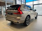 Volvo XC 60 B4 MHEV AT AWD Plus Dark - 6