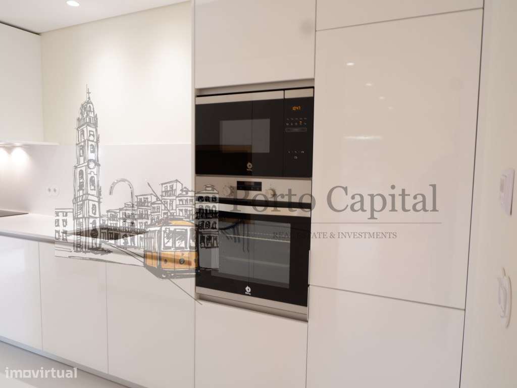 Excelente Apartamento T3 Recuperado na Boavista - Grande imagem: 2/32