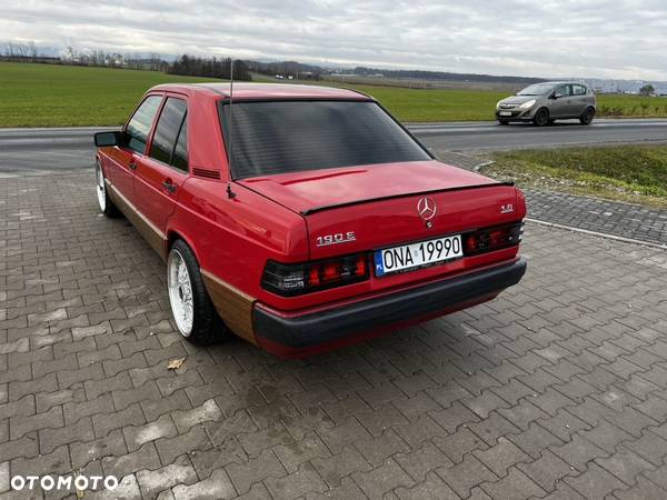 Mercedes-Benz W201 (190) - 13