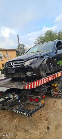 Mercedes Benz C-Class Facelift Break Toate Piesele Disponibile Usi Interior Motor Etc - 1