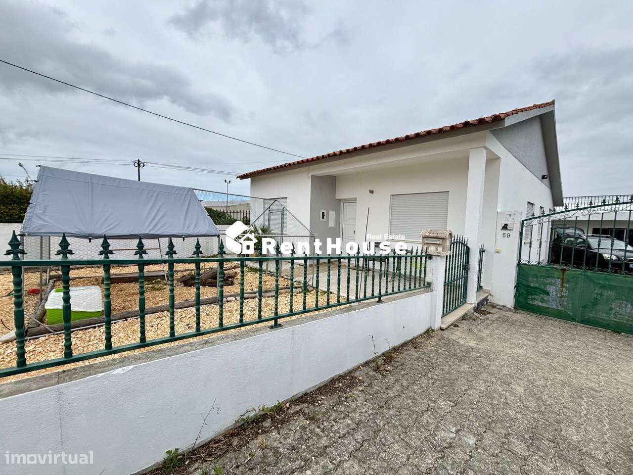 Moradia | INVESTIMENTO | 4 apartamentos - Grande imagem: 2/19