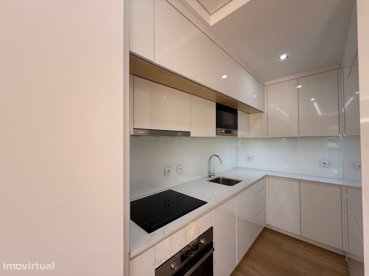 Apartamento T2 NOVO - Centro histórico do Porto-3