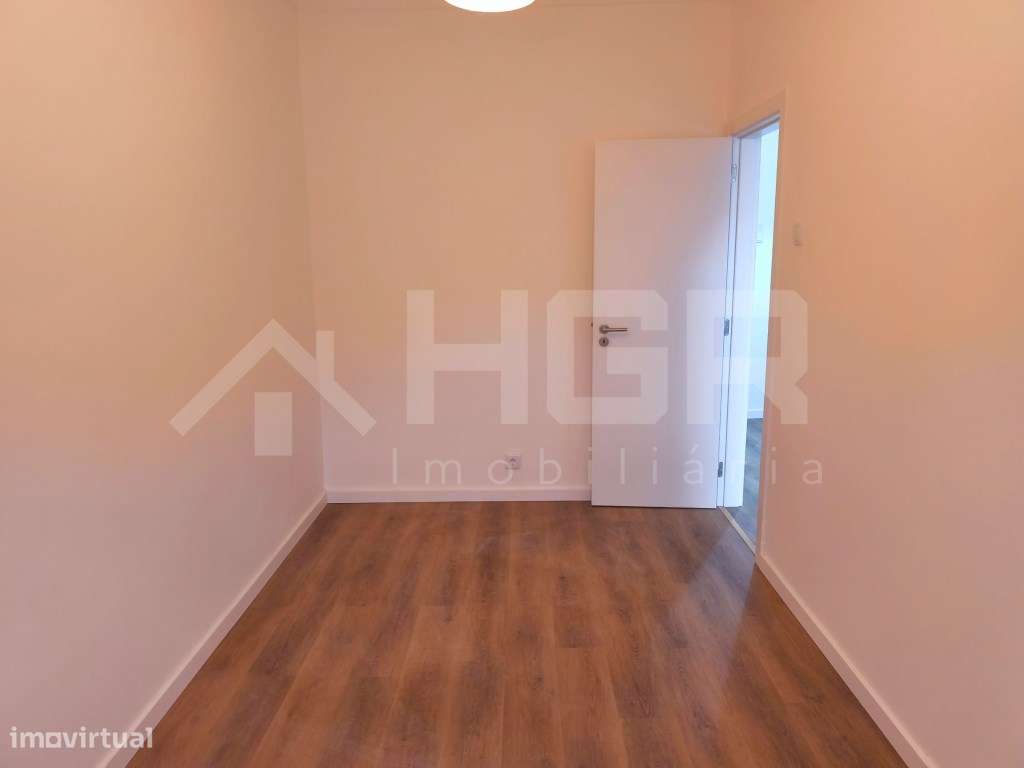 T1 | SEMI-RENOVADO | LOCALIZAÇÃO CENTRAL | ALTO SEIXALINHO-8