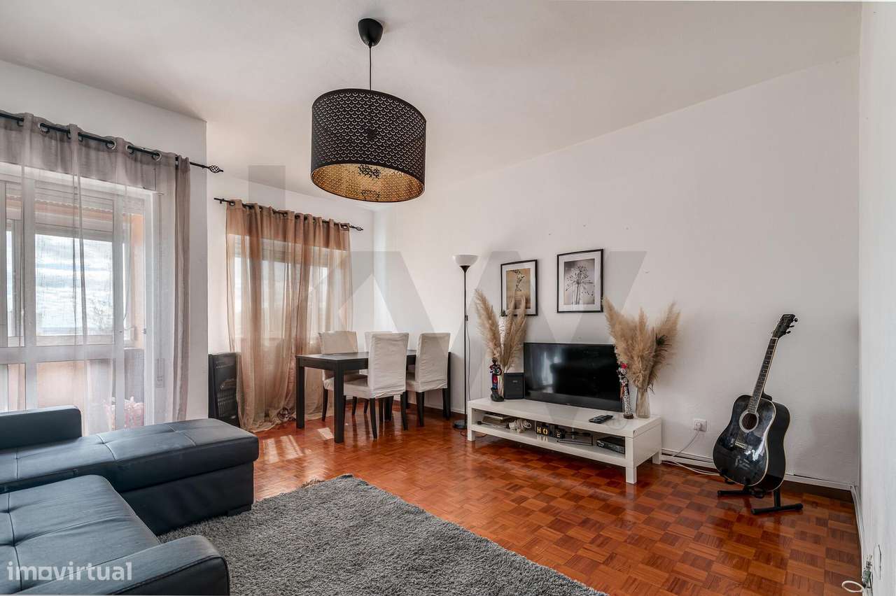 Apartamento T2 com Varanda e Arrecadação, Póvoa de Santa Iria, Vila Fr-7