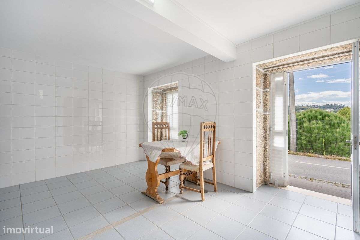 Moradia T2 para venda - Grande imagem: 4/34