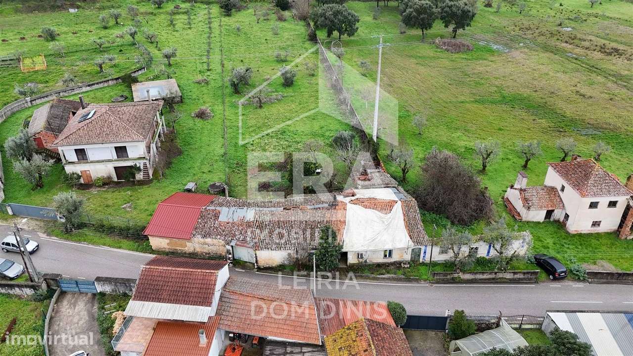 Moradia T2 sita em Freixianda, Ourém. - Grande imagem: 2/5