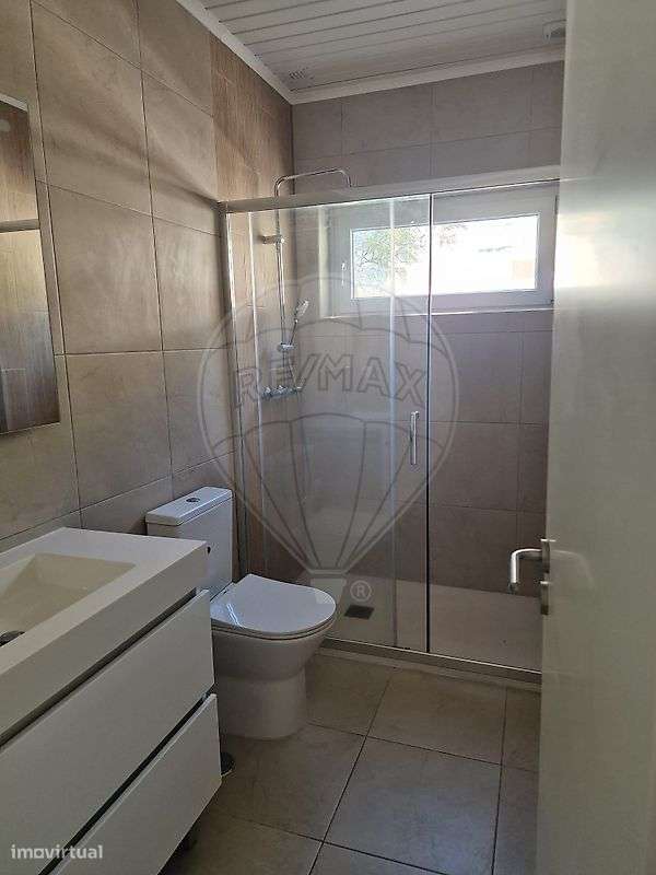 Apartamento T2 para arrendamento - Grande imagem: 5/14