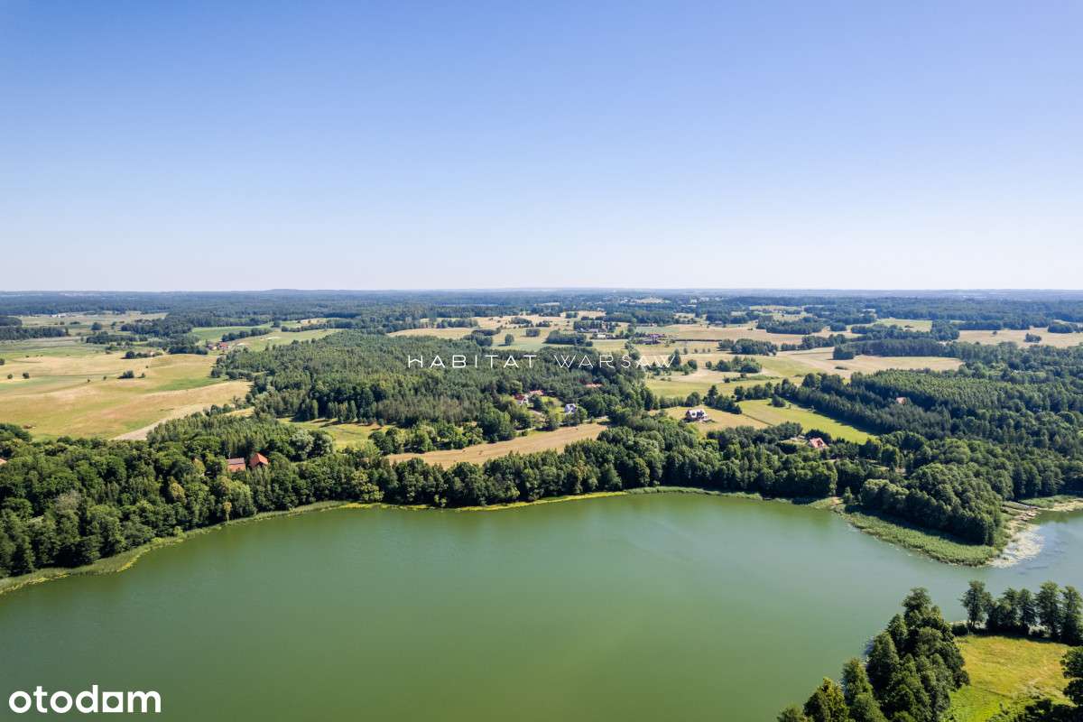 Dom z potencjałem w otoczeniu jeziora i lasu-13